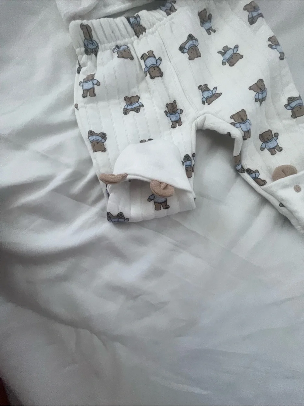 White Bear-Print Kids Pajama Set - Soft Two-Piece Sleepwear